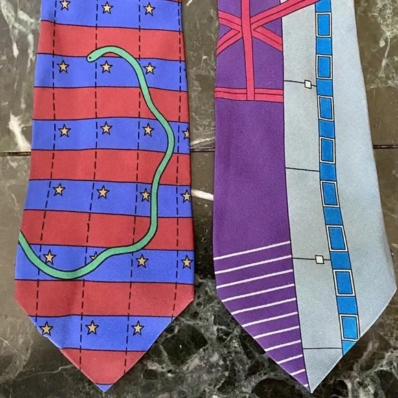 2 VINTAGE 1990s ARQ ARQUITECTONICA PRODUCTS SILK TIES STRIPES SNAKES BUILDINGS